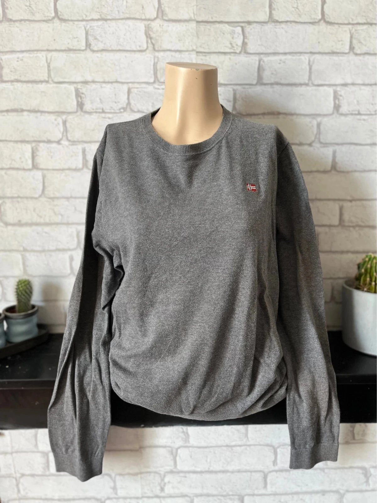 Pull gris manches longues – Taille 38